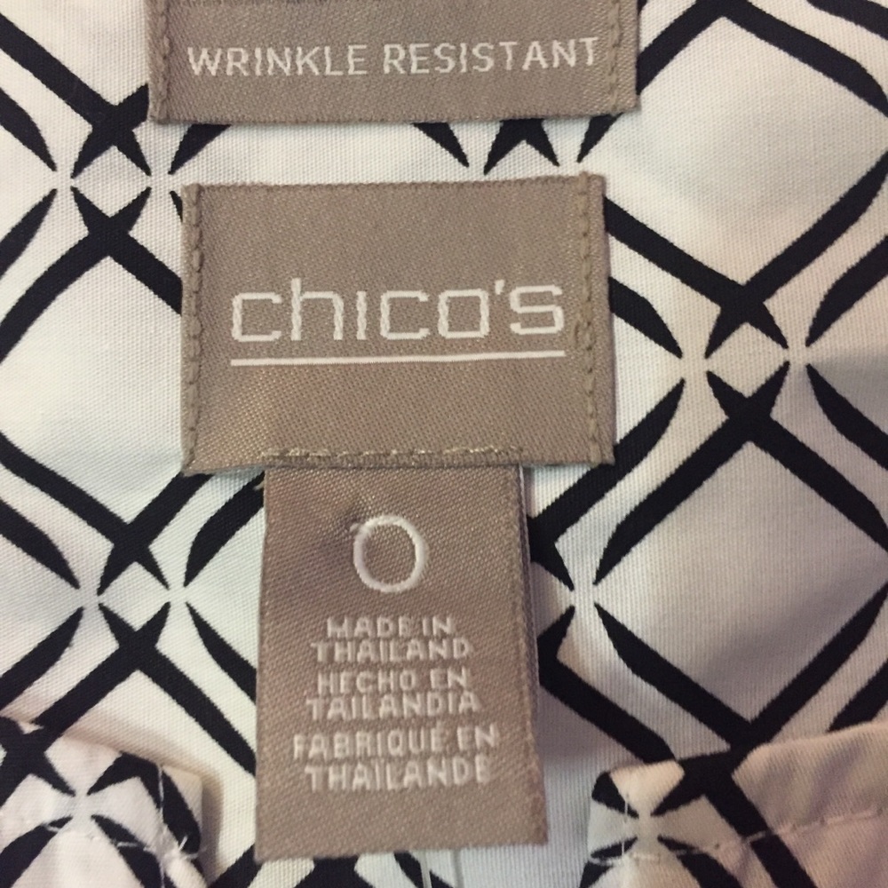 Chico’s Wrinkle Resistant Tunic Sz S/4
NEW - Picture 9 of 14
